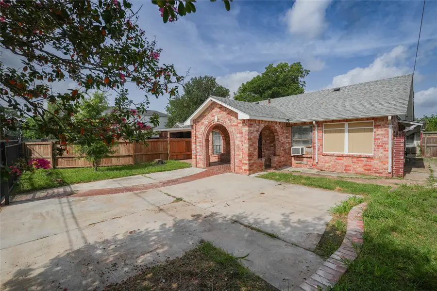 7613 Appleton Street, Houston, TX 77022 - #3