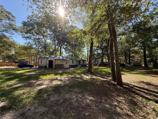 186 County Road 4283, Dayton, TX 77535