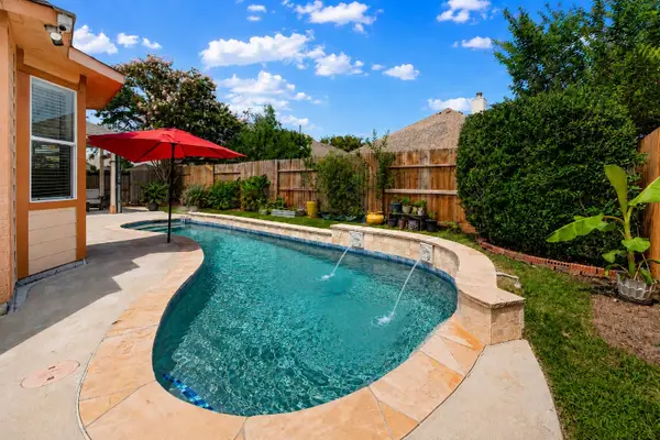 946 Maresca Lane, League City, TX 77573