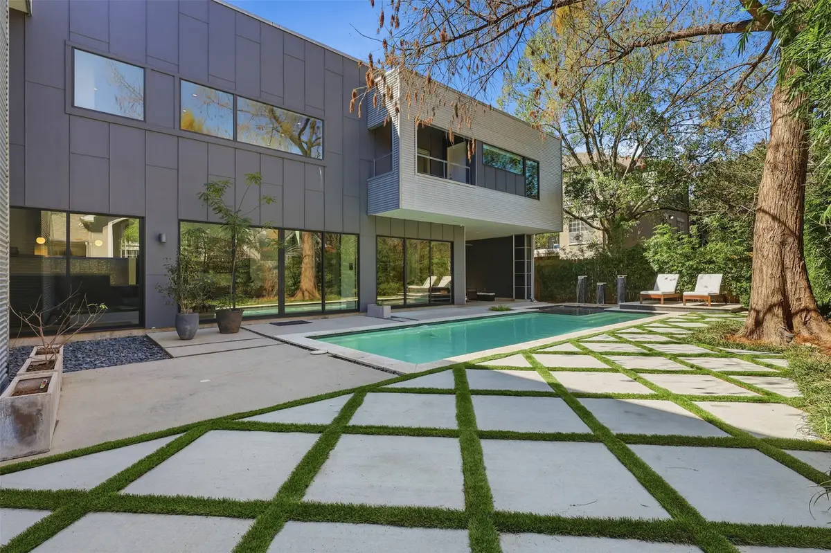 2412 Helena Street, Houston, TX 77006 - #1