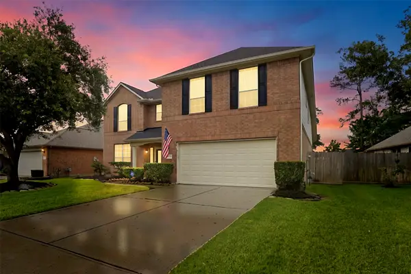15111 Greenhaven Lake Lane, Cypress, TX 77429