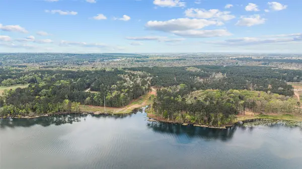 288 Henry, Douglass, TX 75943