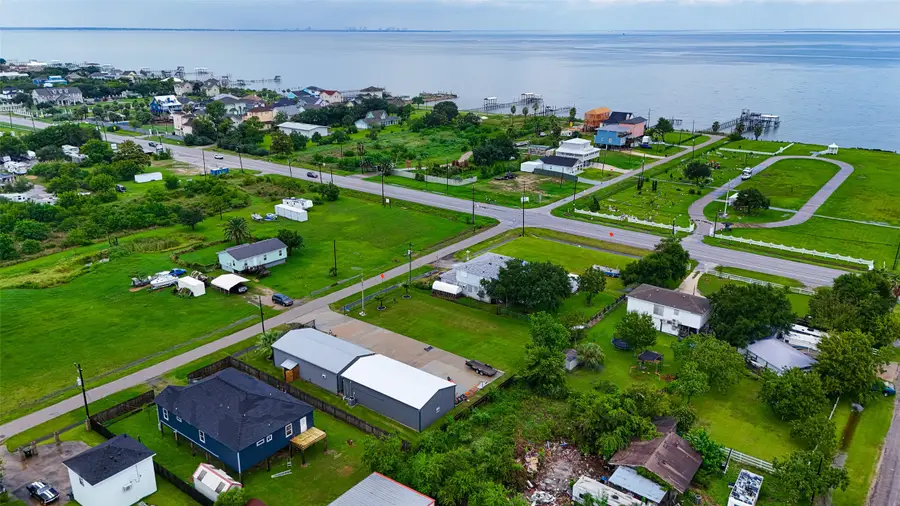 215 22nd Street, Dickinson, TX 77539 - #2