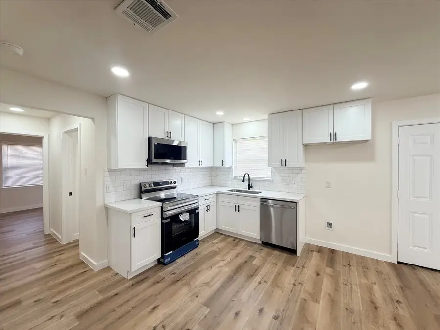 7224 Lakewood Drive, Houston, TX 77016 - #3