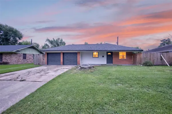 8733 Lugary Drive, Houston, TX 77074