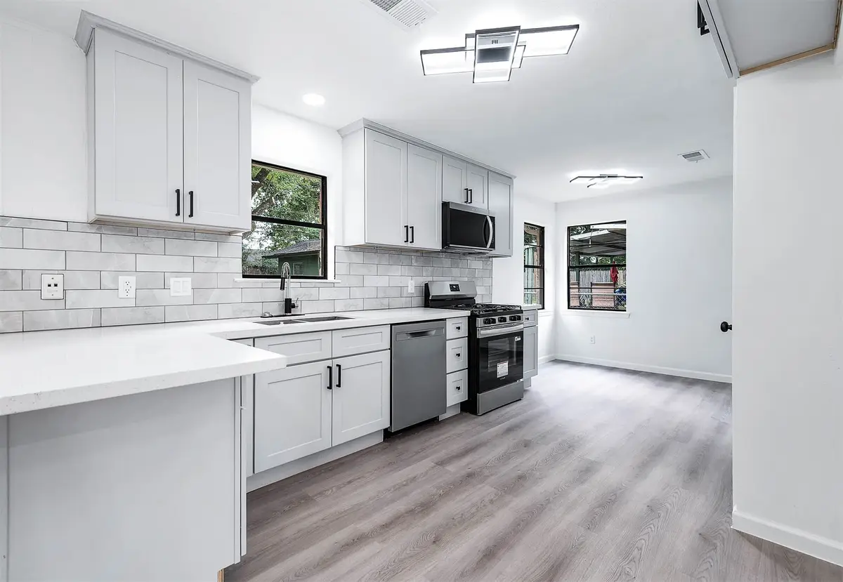 7607 Grape Street, Houston, TX 77074 - Image #1