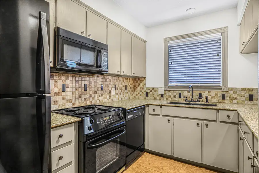 4410 T C Jester Boulevard #13, Houston, TX 77018 - #2