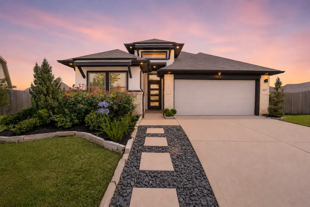 8710 Sunbury Oak Circle, Richmond, TX 77407 - #1