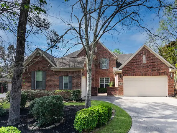 55 W Shale Creek Court, The Woodlands, TX 77382