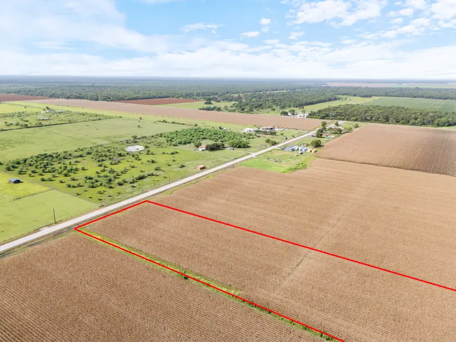 000 Barak Road, Guy, TX 77444 - #3
