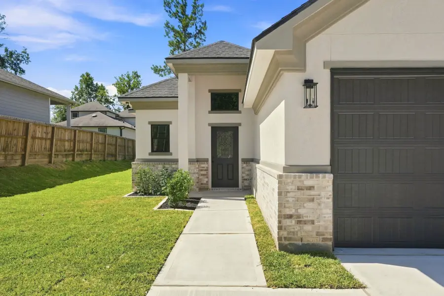 3020 Apache Street, Willis, TX 77378 - #2