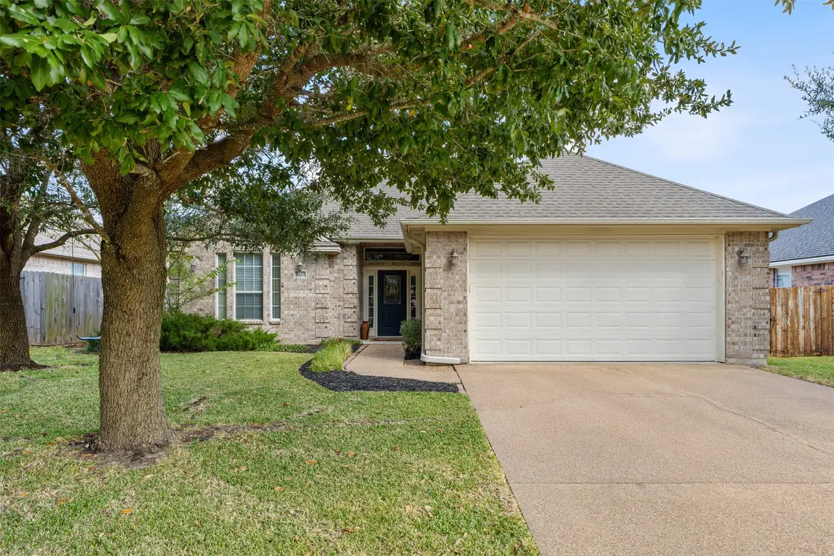 8419 Lauren Drive, College Station, TX 77845 - Image #1