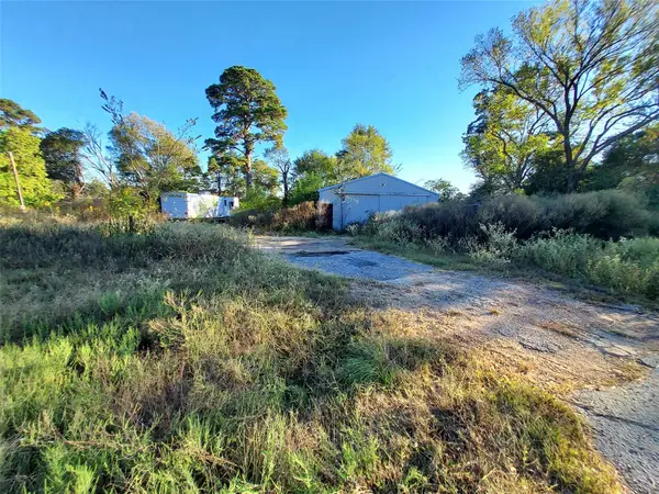 3510 Fm 1817, Elkhart, TX 75839