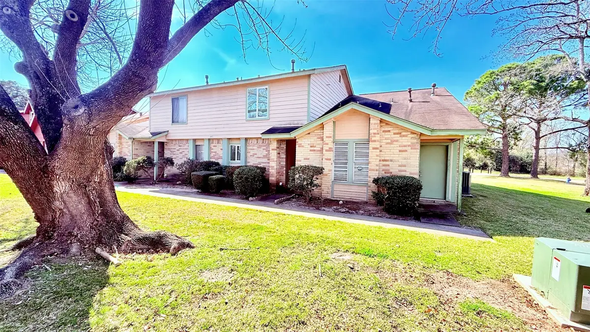 1927 Country Village Boulevard #B, Humble, TX 77338 - #1