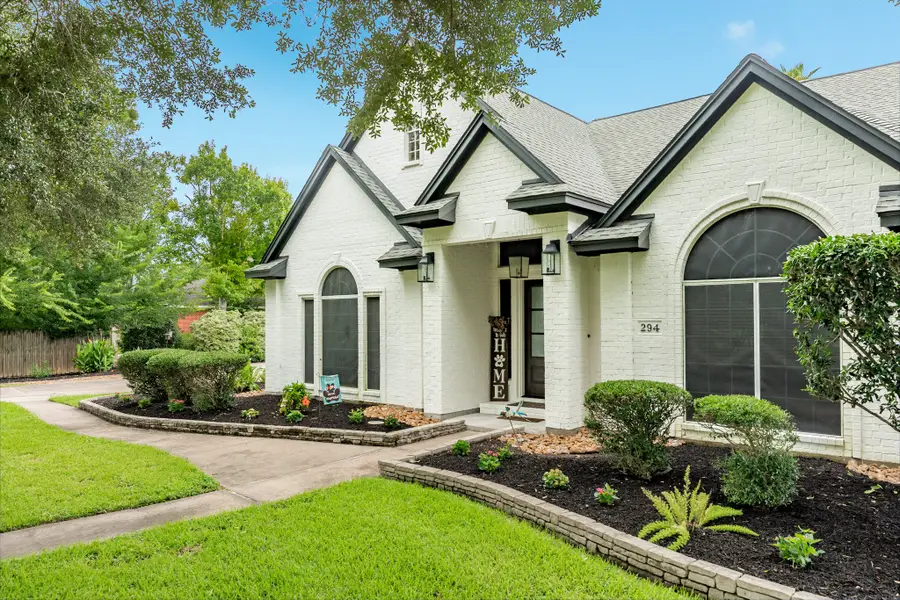 294 Timbercreek Drive, Lake Jackson, TX 77566 - #3