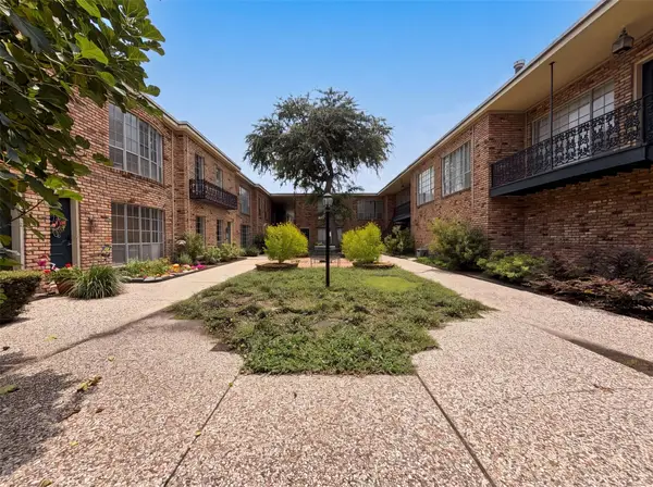 2503 Mccue Road #5, Houston, TX 77056