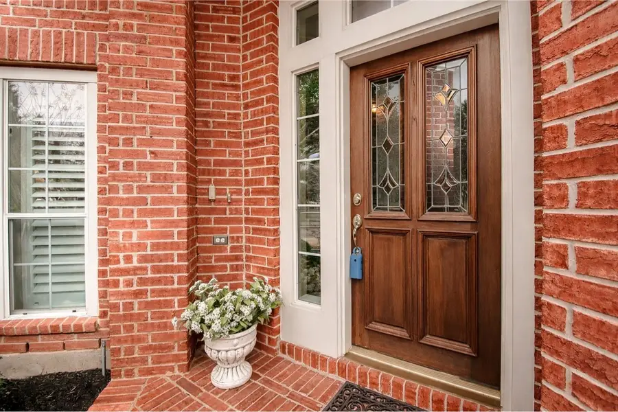 10235 Shipmans Landing Drive, Missouri City, TX 77459 - Image #2