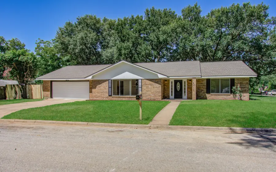 2100 Tison Street, Brenham, TX 77833 - #2