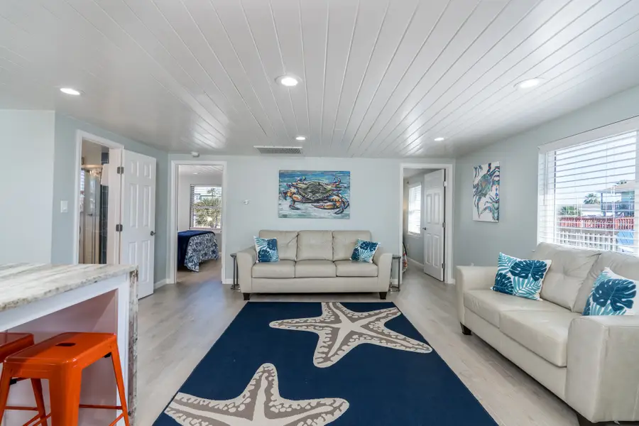 16531 Nassau Way, Jamaica Beach, TX 77554 - #2