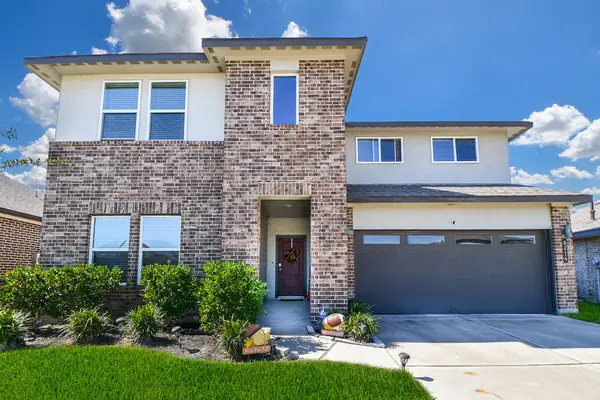 8214 Brahman Lane, Rosharon, TX 77583