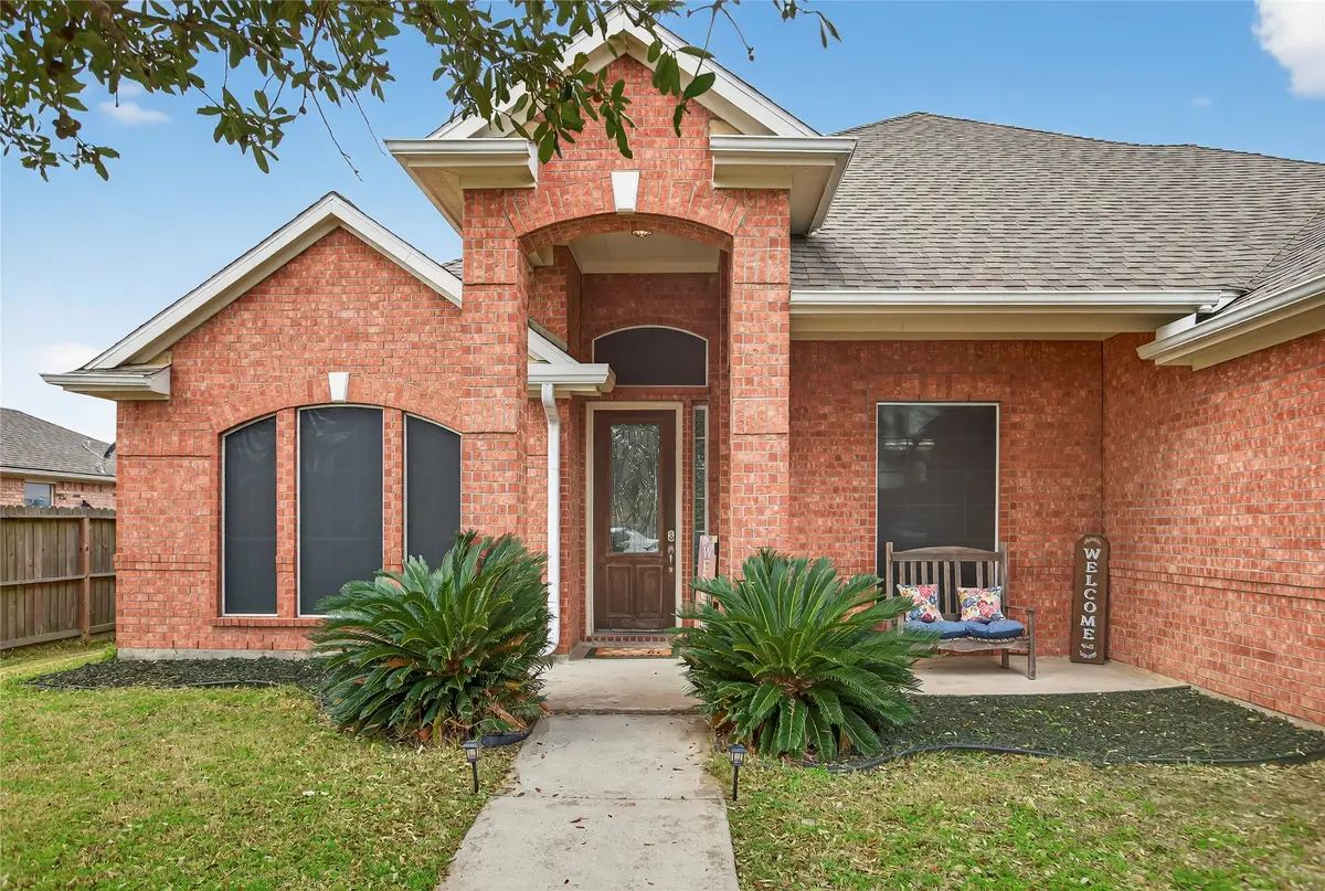 9702 Inwood Circle, Baytown, TX 77523 - #1
