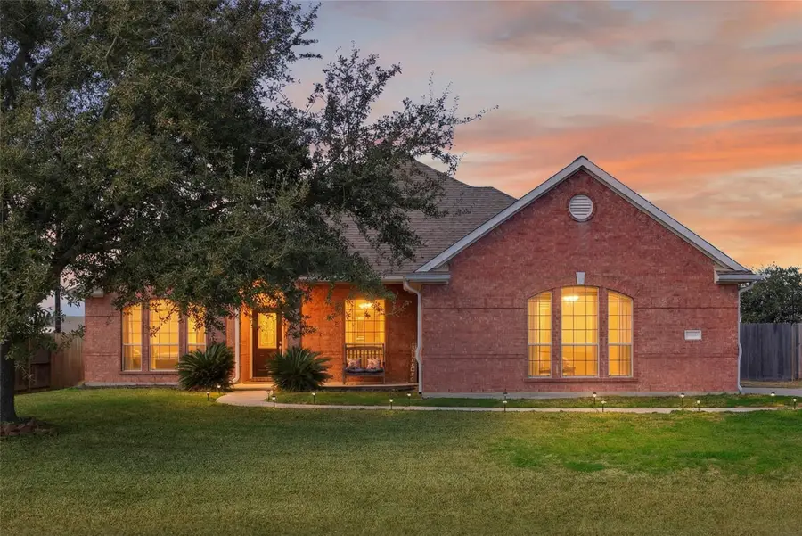 9702 Inwood Circle, Baytown, TX 77523 - #2