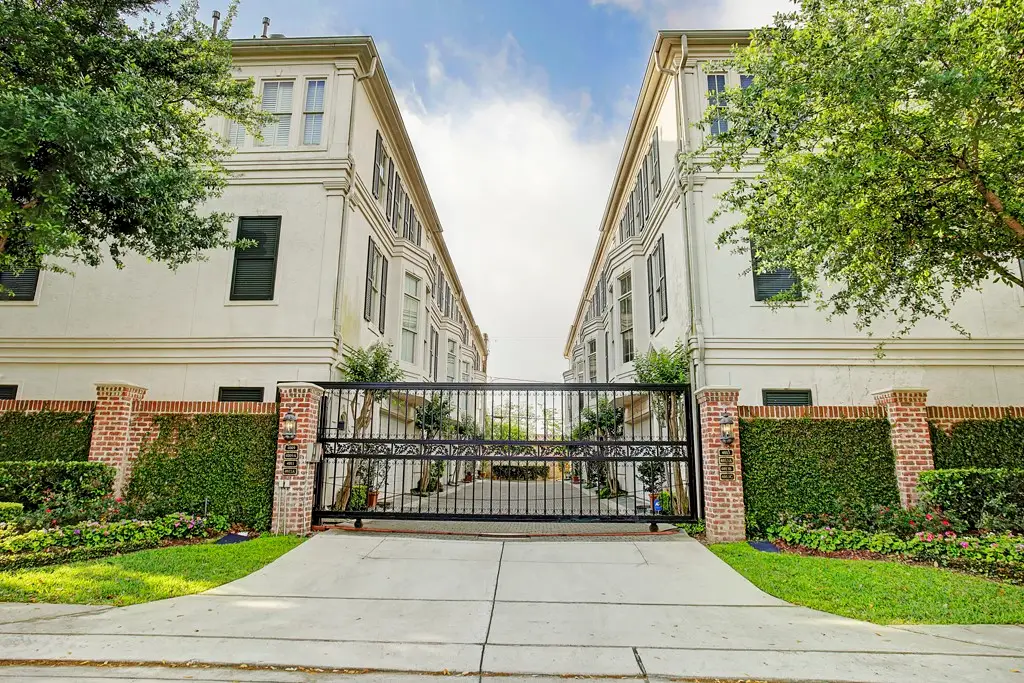 4013 Bellefontaine Street #C, Houston, TX 77025 - #1