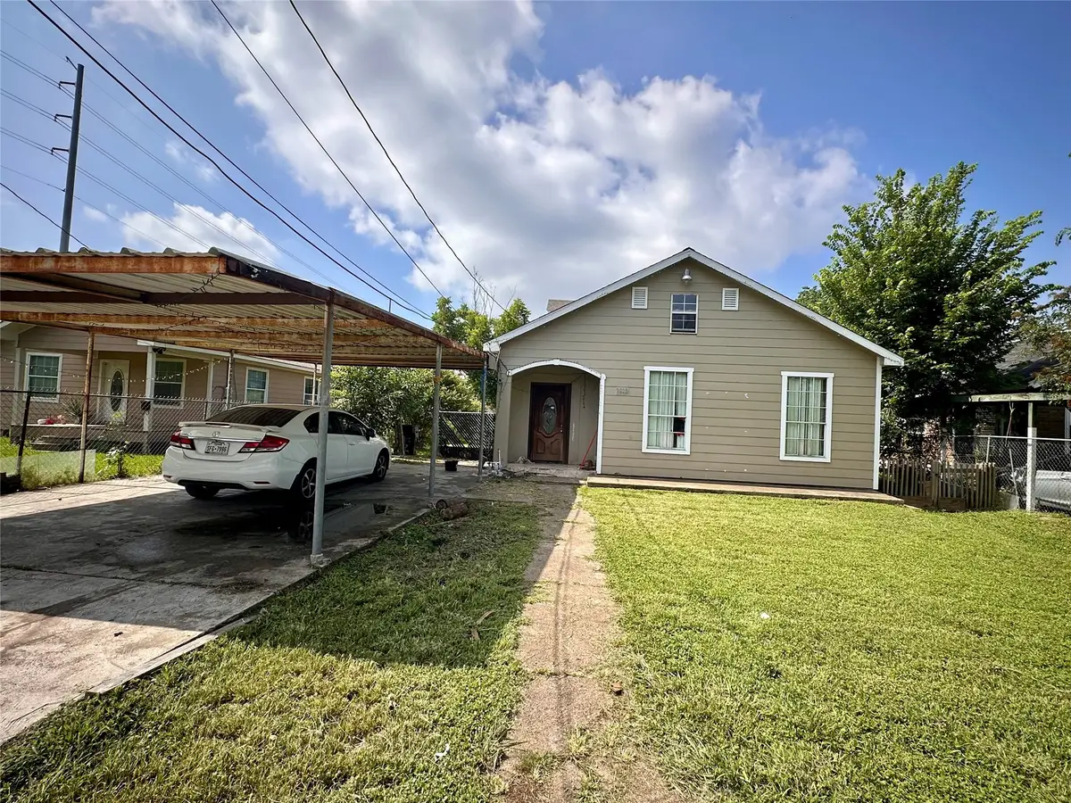 7812 E Magnolia Street, Houston, TX 77012 - #1