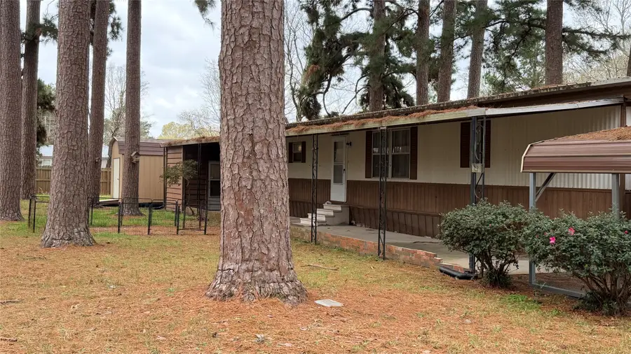 247 N Onalaska, Onalaska, TX 77360 - #2