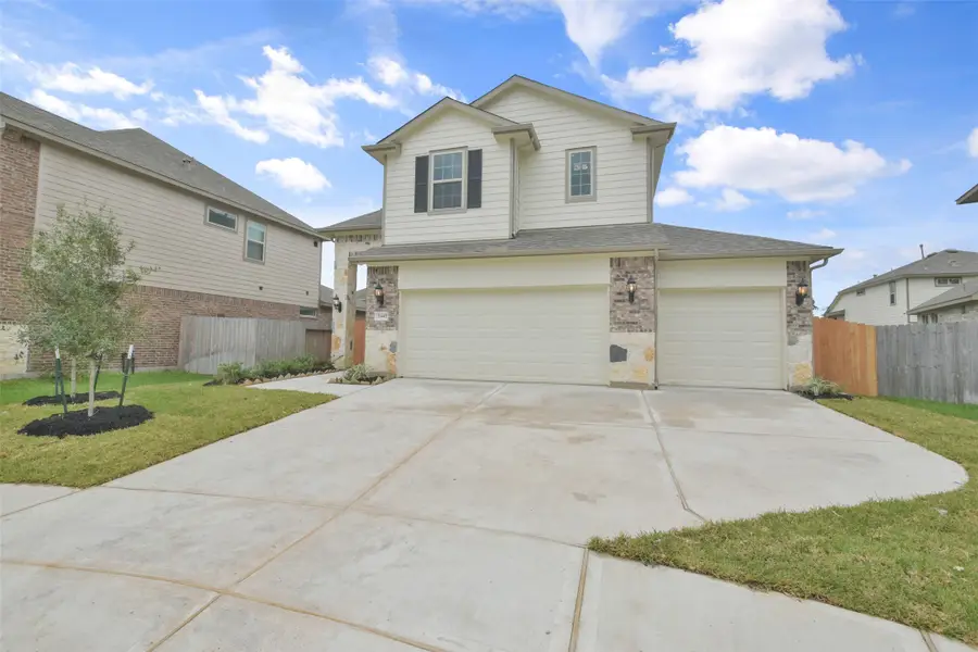 21445 Kings Guild Lane, Kingwood, TX 77339 - Image #2