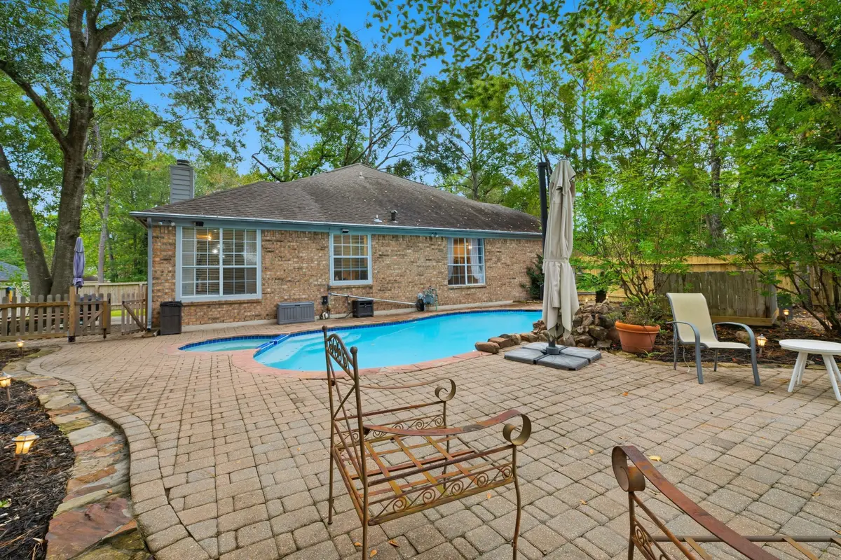 60 W Twinberry Place, The Woodlands, TX 77381 - #1