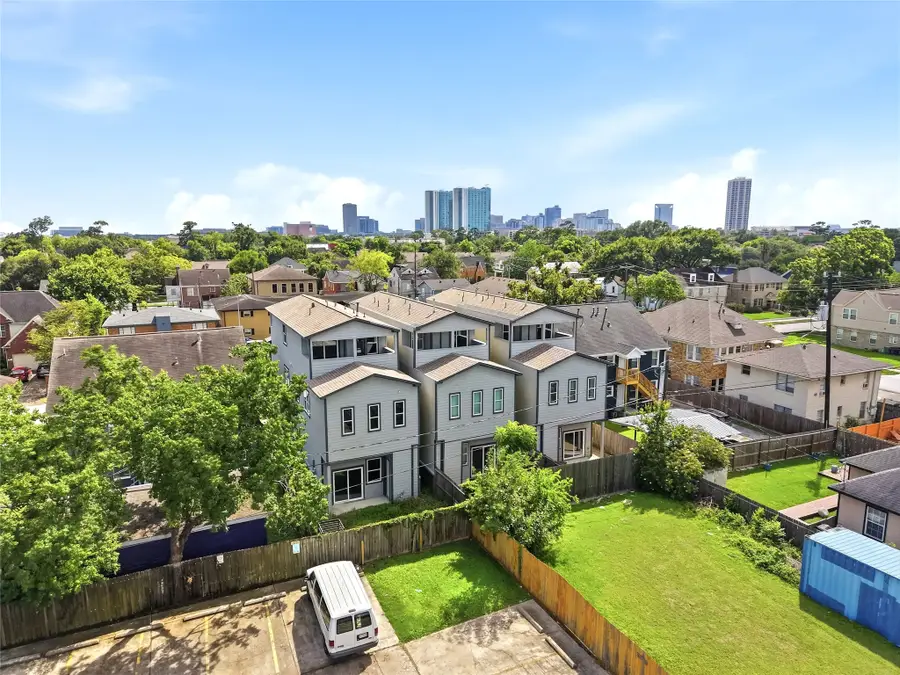 2811 Wichita Street, Houston, TX 77004 - #2
