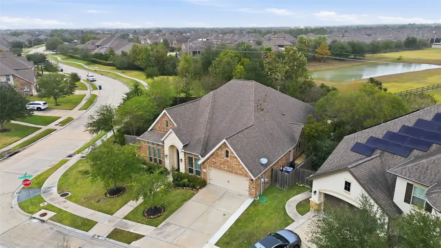2501 Cedar Path Court, Friendswood, TX 77546 - Image #2