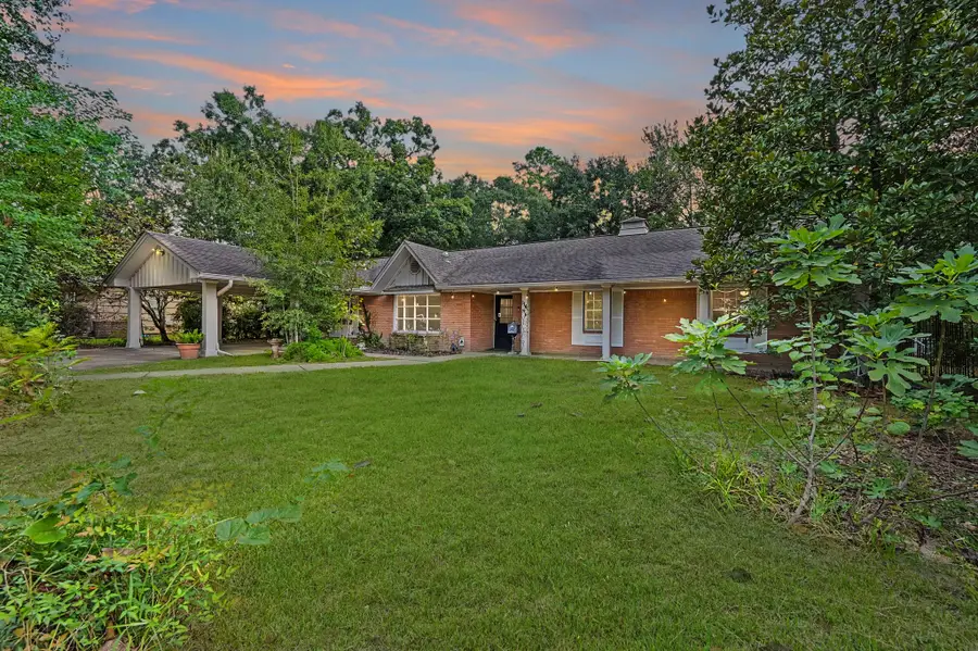 114 N Woodsway Street E, Conroe, TX 77301 - #2