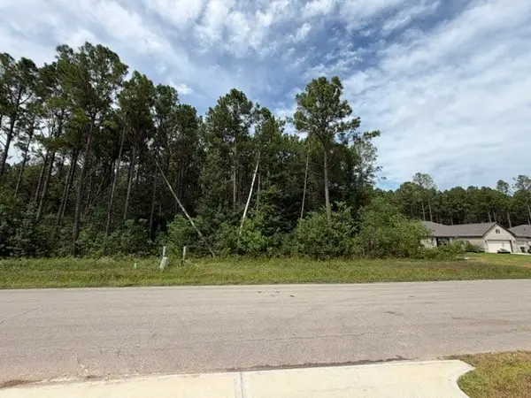 1527 Road 66114, Dayton, TX 77535