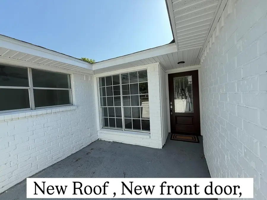 501 Valley Brook Drive, La Porte, TX 77571 - #2