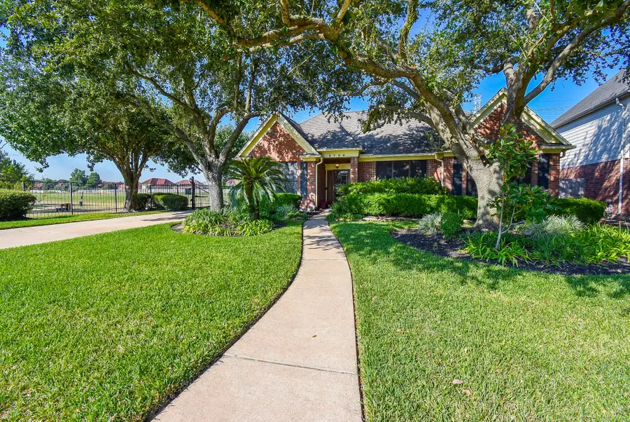 8739 Bent Spur Lane, Houston, TX 77064 - Image #2