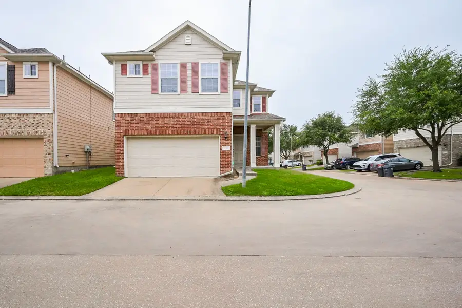 3747 W Ashford Villa, Houston, TX 77082 - #3