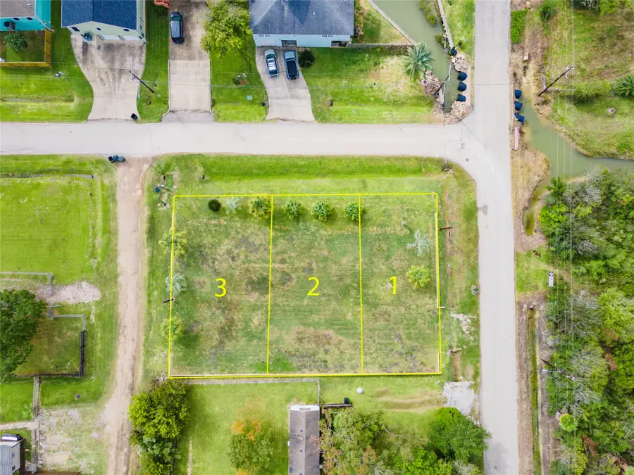 Lot 2 Avenue L, Bacliff, TX 77518 - Image #2