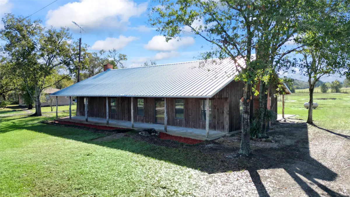 36 Pierce Road, Huntsville, TX 77320 - Image #1