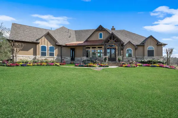 40 Stewart Road, New Waverly, TX 77358