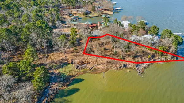 9 Newport Way, Huntsville, TX 77320