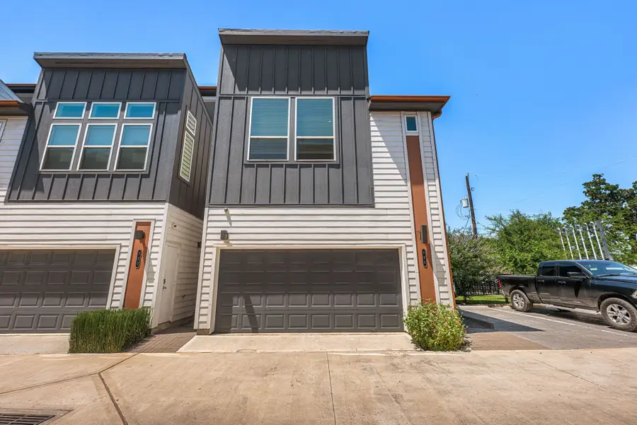 725 N Emile Street, Houston, TX 77020 - #2