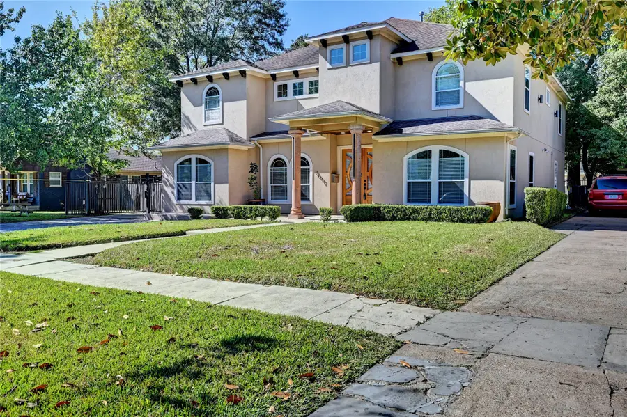 2012 Forest Hill Boulevard, Houston, TX 77023 - Image #2