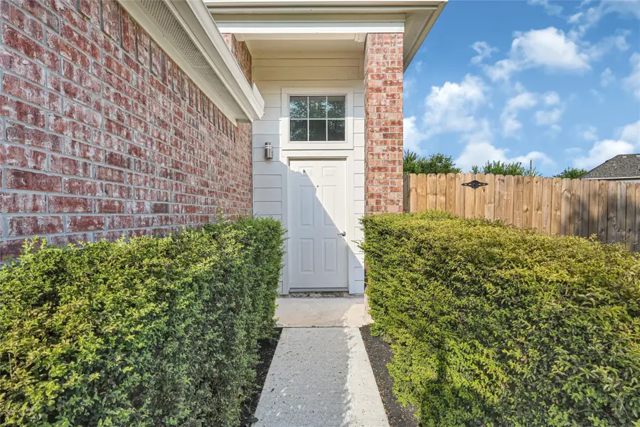11226 Valley Kings Drive, Houston, TX 77089 - #2