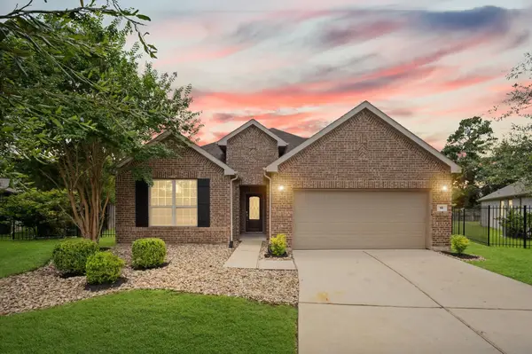 10 Log House Court, Tomball, TX 77375