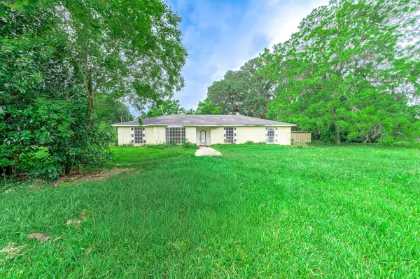 2719 Fm 524, Sweeny, TX 77480