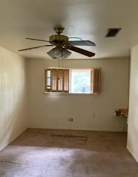 1002 S College Avenue, Cleveland, TX 77327 - Image #3