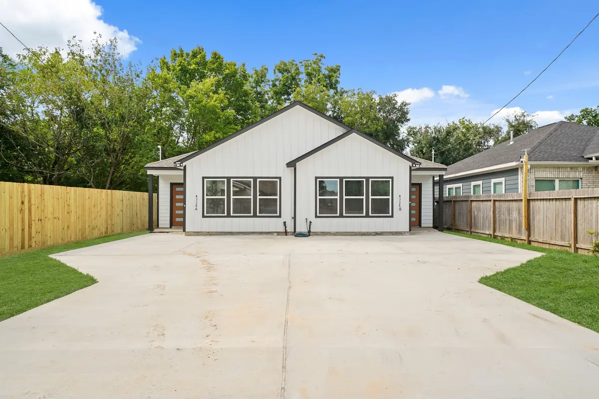 4338 Brinkley St #A/B, Houston, TX 77051 - Image #1
