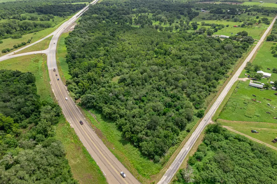 000 Hwy 87 N, Cuero, TX 77954 - #3